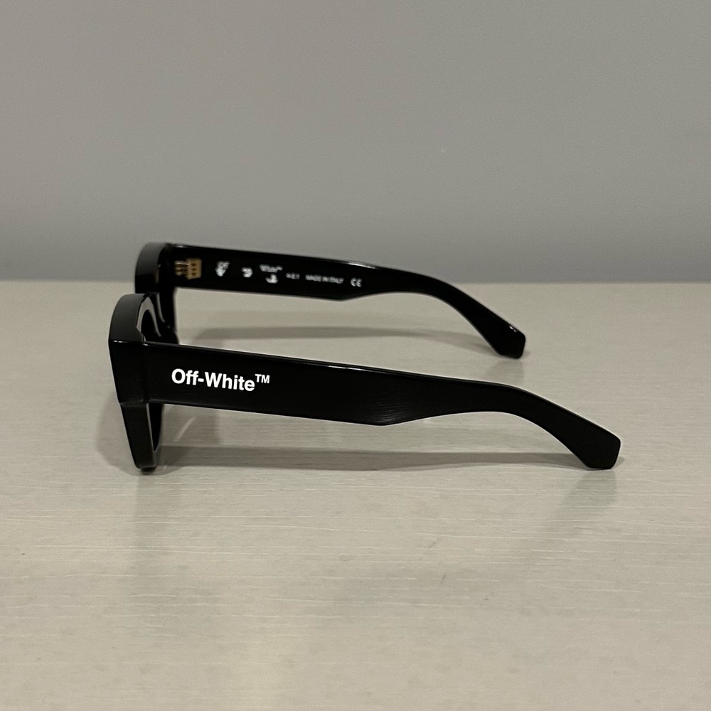 OFF-WHITE SUNGLASSES - Picture 4 of 4